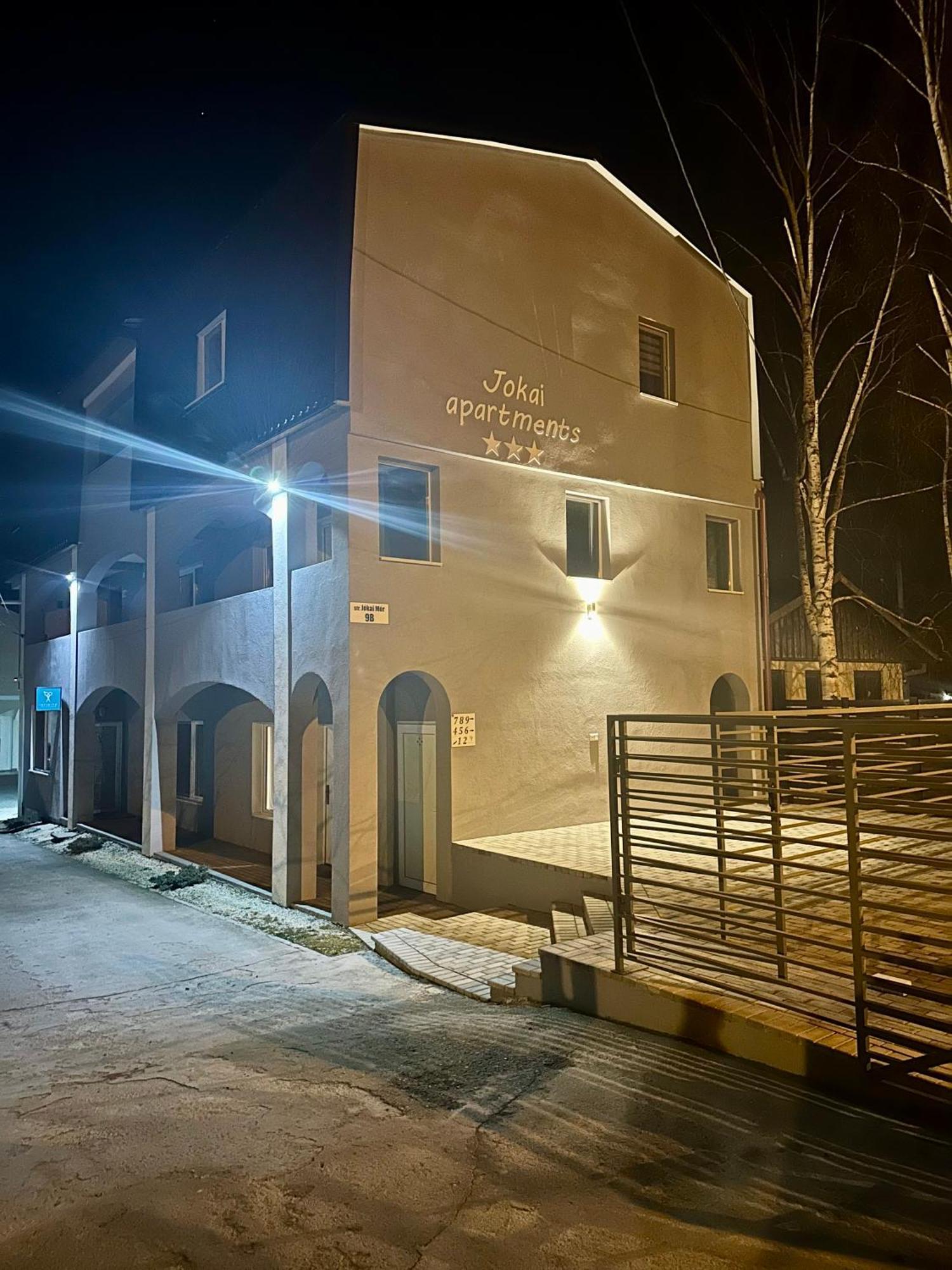 Jokai Apartments Nr7, Code Entry Сфинту-Ґеорґе Екстер'єр фото