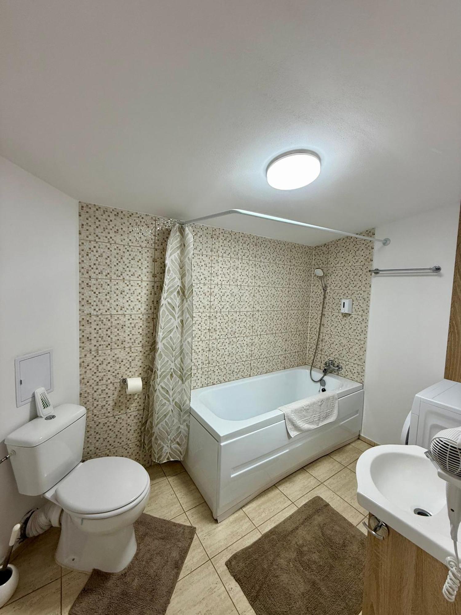 Jokai Apartments Nr7, Code Entry Сфинту-Ґеорґе Екстер'єр фото